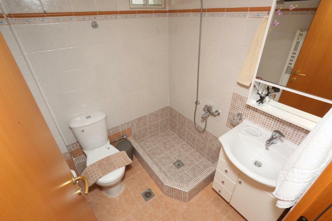 Kastoria Apartments Polychrono Extérieur photo