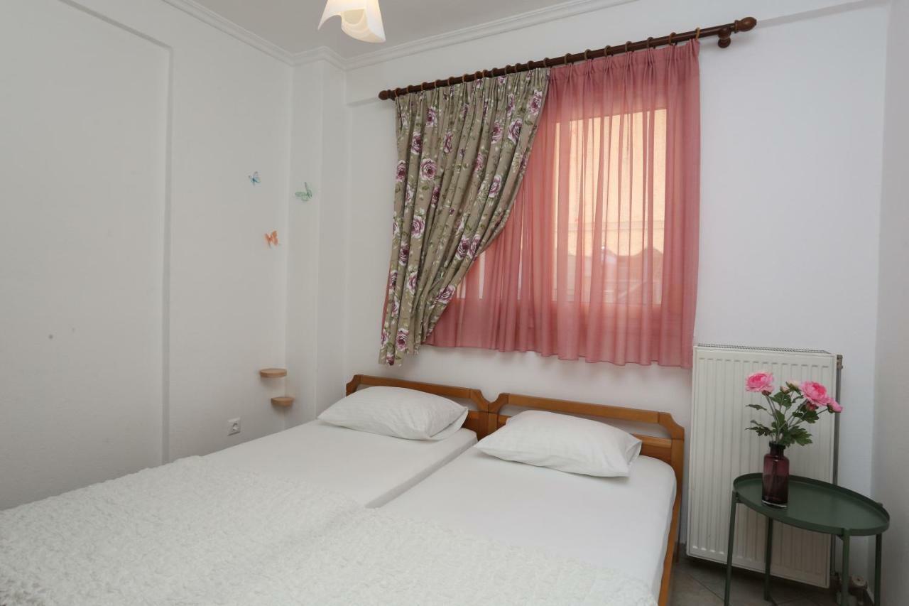 Kastoria Apartments Polychrono Extérieur photo