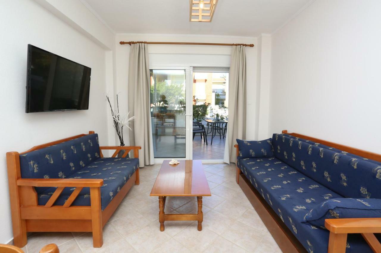 Kastoria Apartments Polychrono Extérieur photo