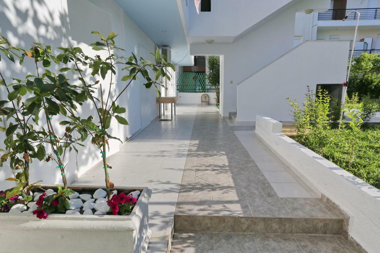 Kastoria Apartments Polychrono Extérieur photo