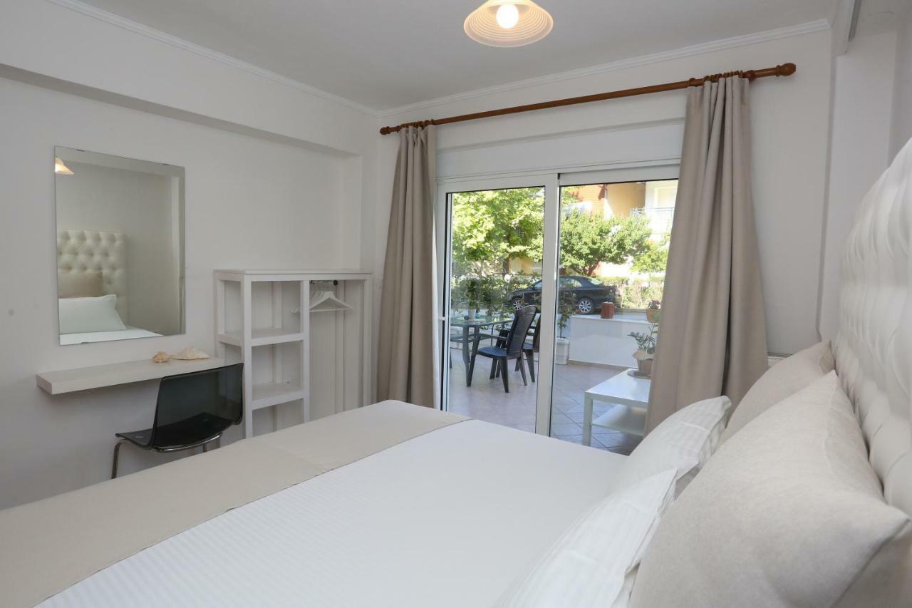 Kastoria Apartments Polychrono Extérieur photo